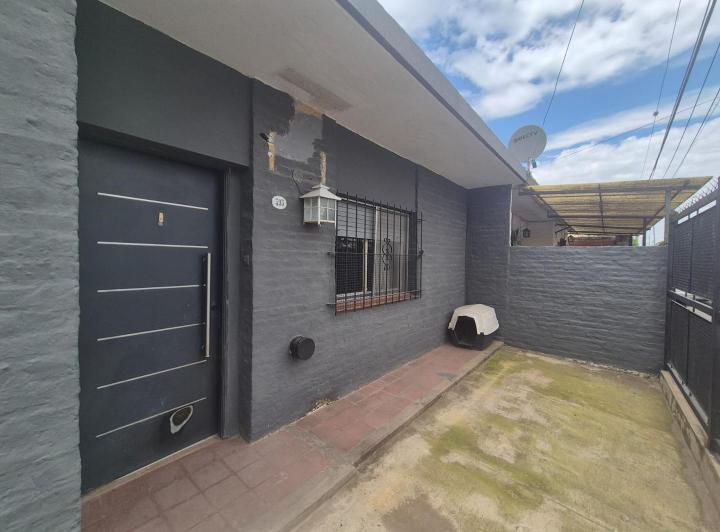 Casa · 80m² · 3 Ambientes · 1 Cochera