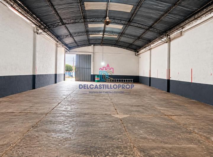 Bodega-Galpón · 200m²