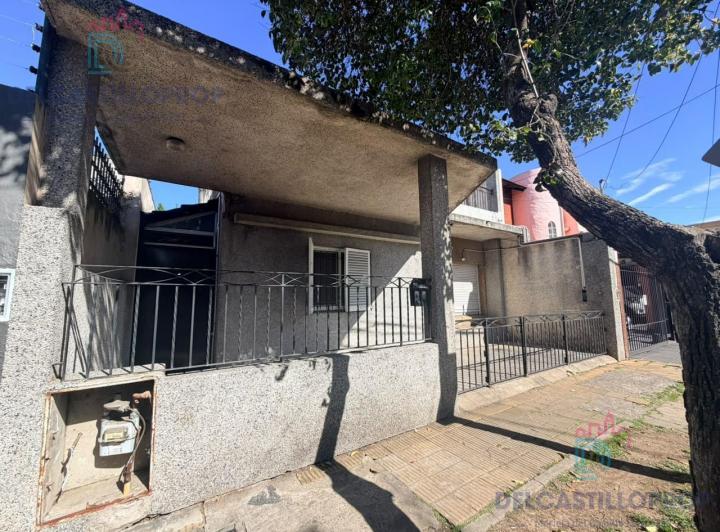 Casa · 300m² · 4 Ambientes