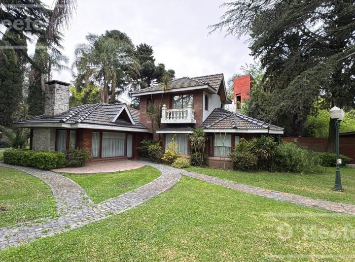 Casa · 600m² · 6 Ambientes