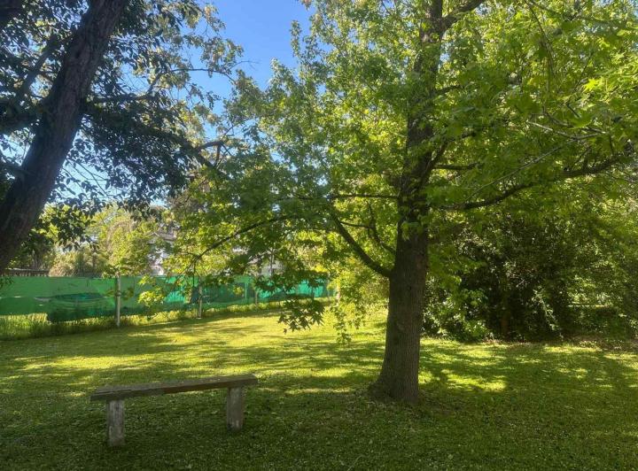Terreno · 963m²