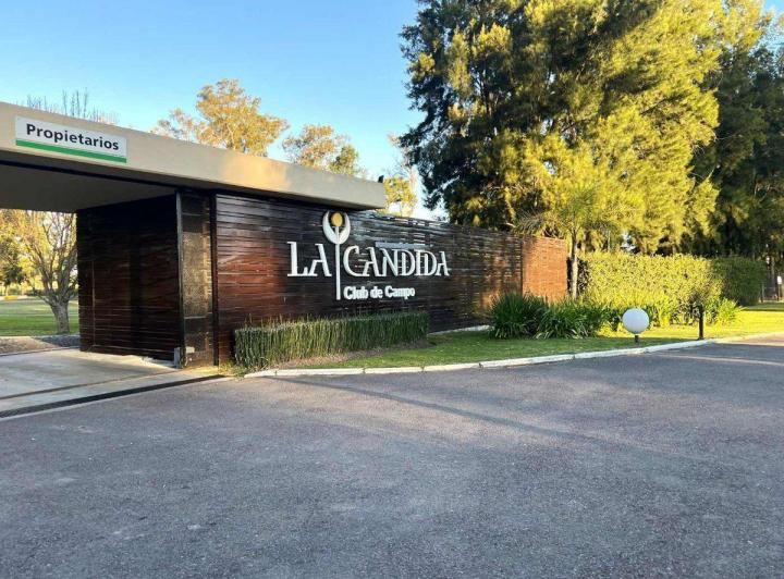 Terreno · 1032m²