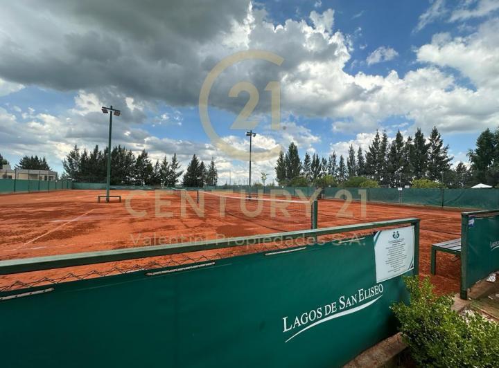 Terreno · 900m²