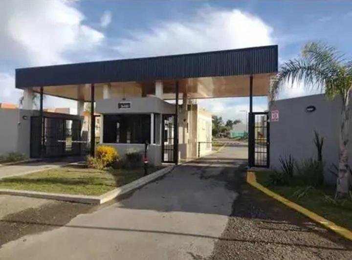 Terreno · 202m²