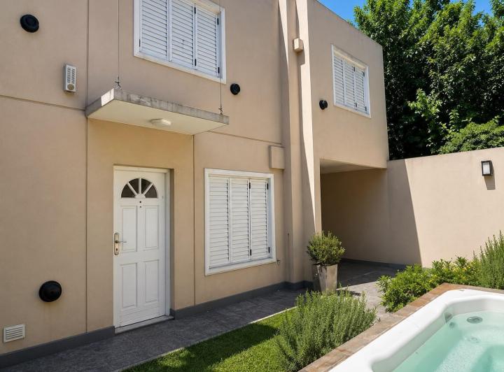 PH · 160m² · 4 Ambientes · 1 Cochera