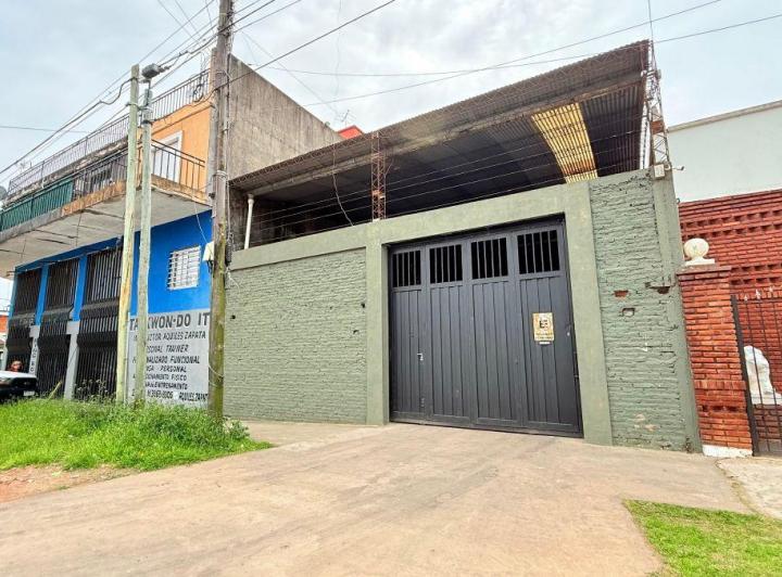 Bodega-Galpón · 220m²
