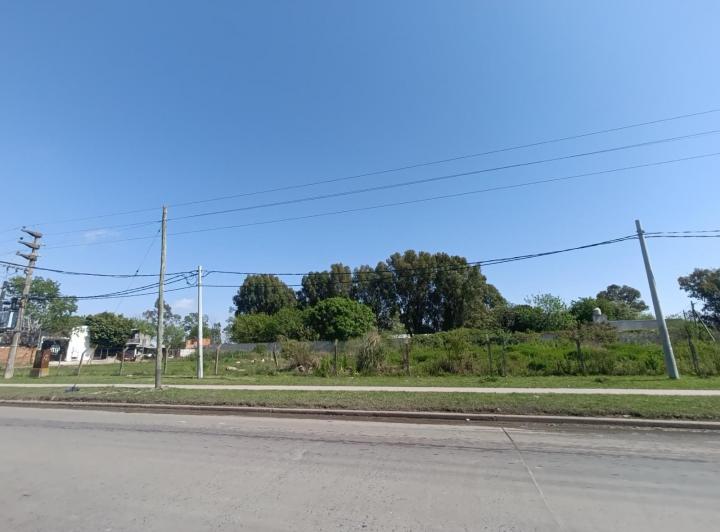 Terreno · 3290m²