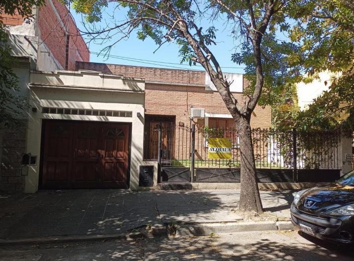 Casa · 150m² · 4 Ambientes · 1 Cochera