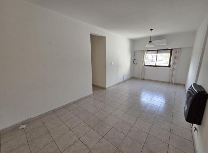 Departamento · 75m² · 4 Ambientes