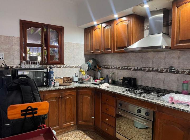 Casa · 400m² · 3 Ambientes · 1 Cochera