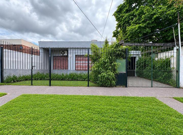 Casa · 109m² · 6 Ambientes · 1 Cochera
