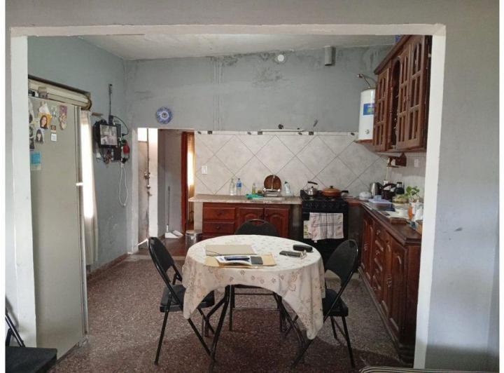 Casa · 102m² · 4 Ambientes · 1 Cochera