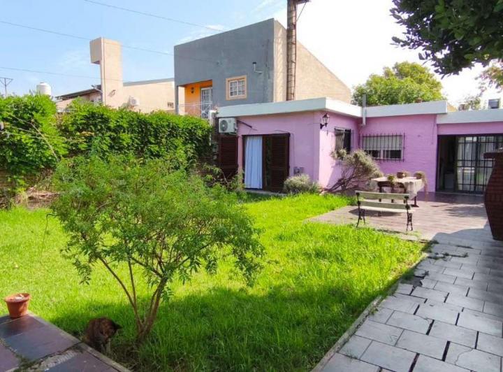 Casa · 89m² · 3 Ambientes · 2 Cocheras