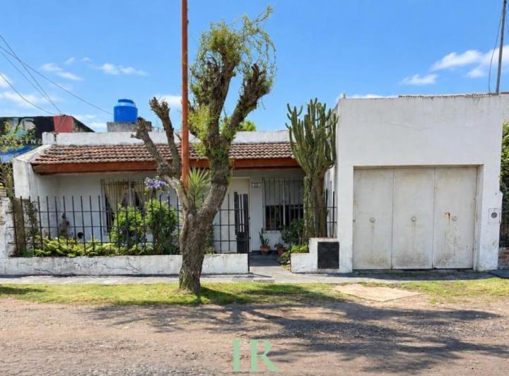Casa · 200m² · 3 Ambientes