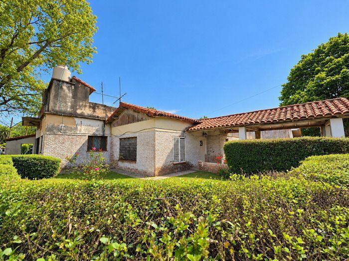 Casa · 175m² · 4 Ambientes · 2 Cocheras