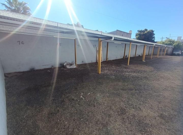 Terreno · 375m²