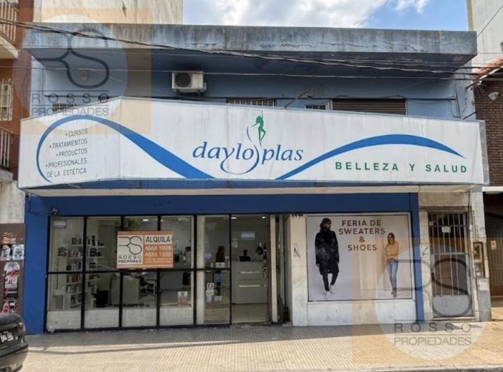 Local comercial · 140m²