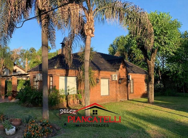 Casa · 150m² · 4 Ambientes · 1 Cochera