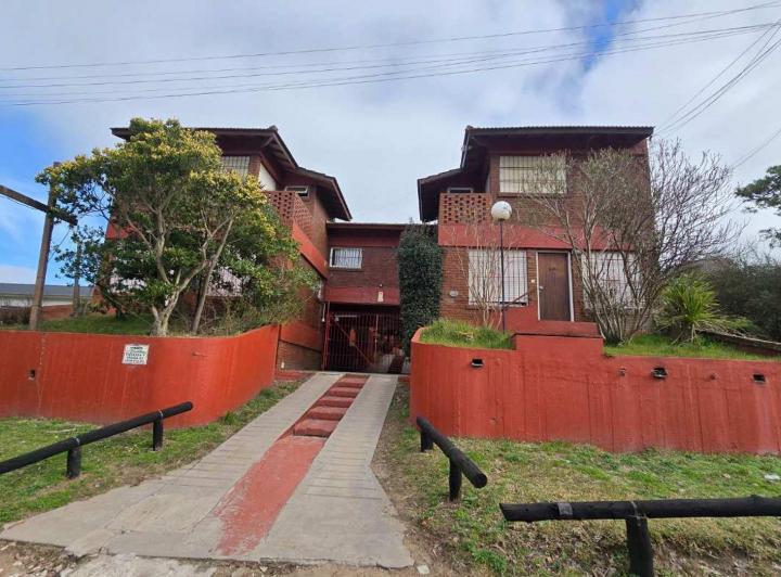 Departamento · 52m² · 2 Ambientes · 1 Cochera