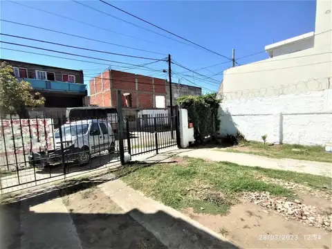 Casa en Venta en Billinghurst, General San Martin