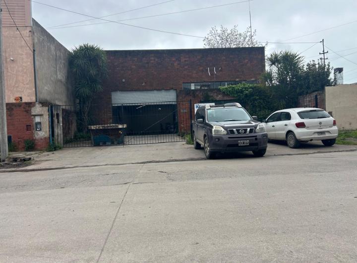 Local comercial · 600m² · 2 Ambientes