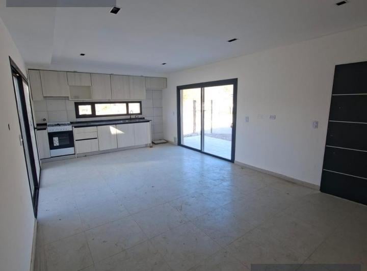 PH · 107m² · 4 Ambientes · 1 Cochera