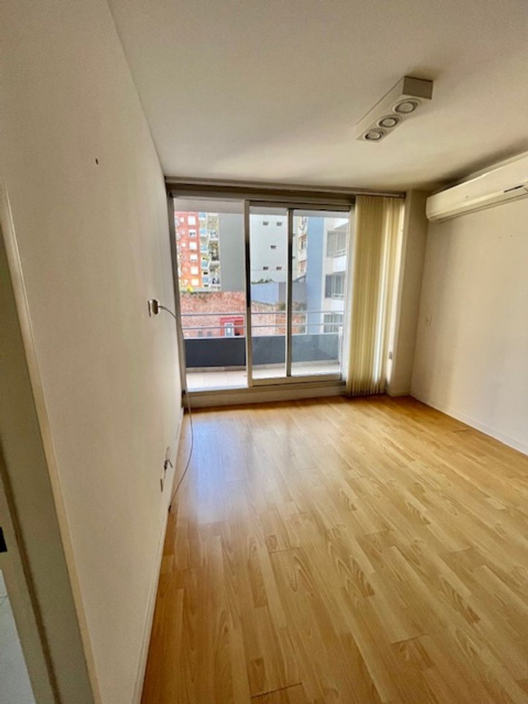 ALQUILER DPTO 2 AMB C BALCON AMENITIES TORRE WOW
