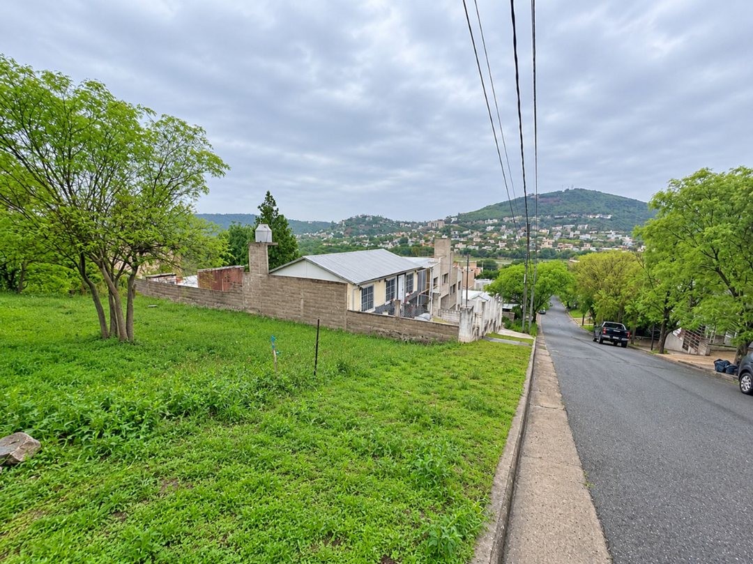 VENTA LOTE 317 MTS ALTOS DE LA CALERA, CORDOBA