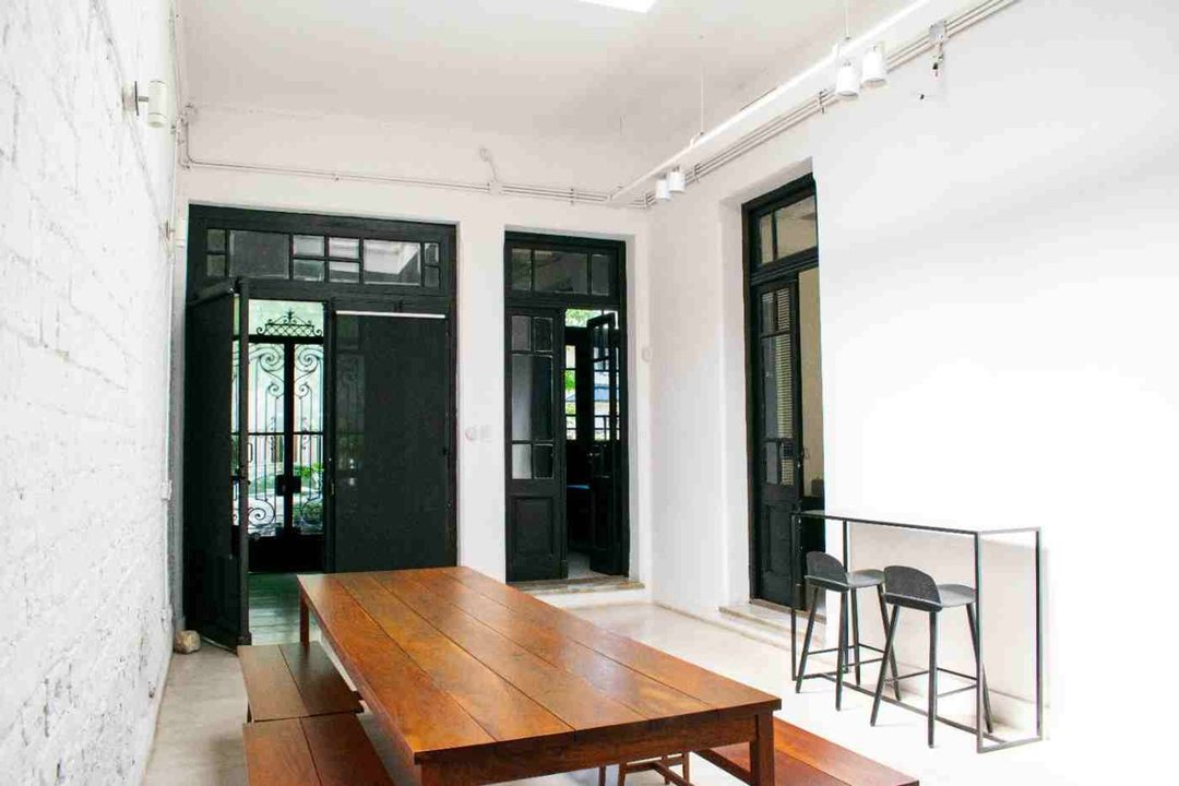 CASA DE 6 AMBIENTES EN BANFIELD
