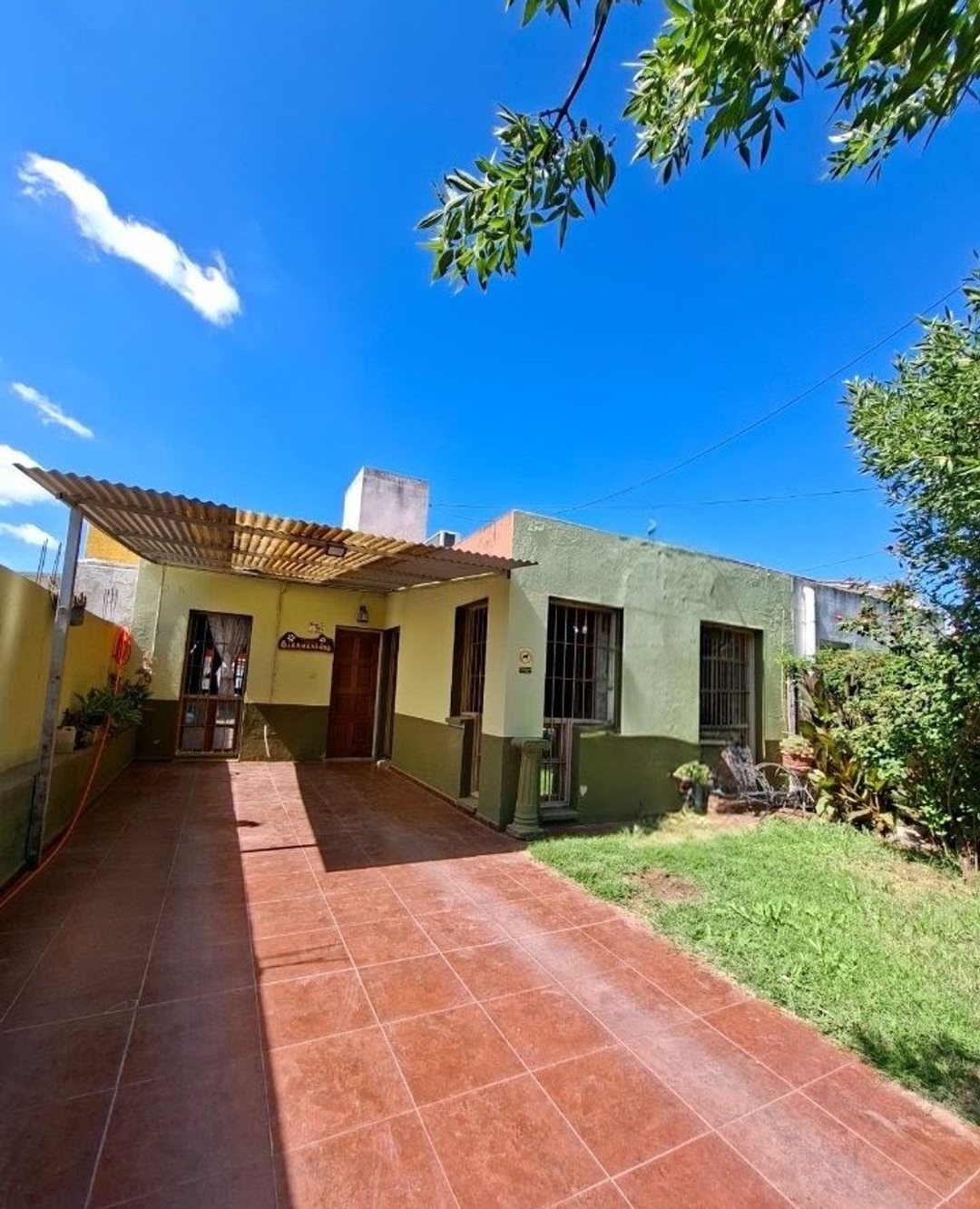 VENTA CASA 2 DORMITORIOS LOS BOULEVARES CORDOBA