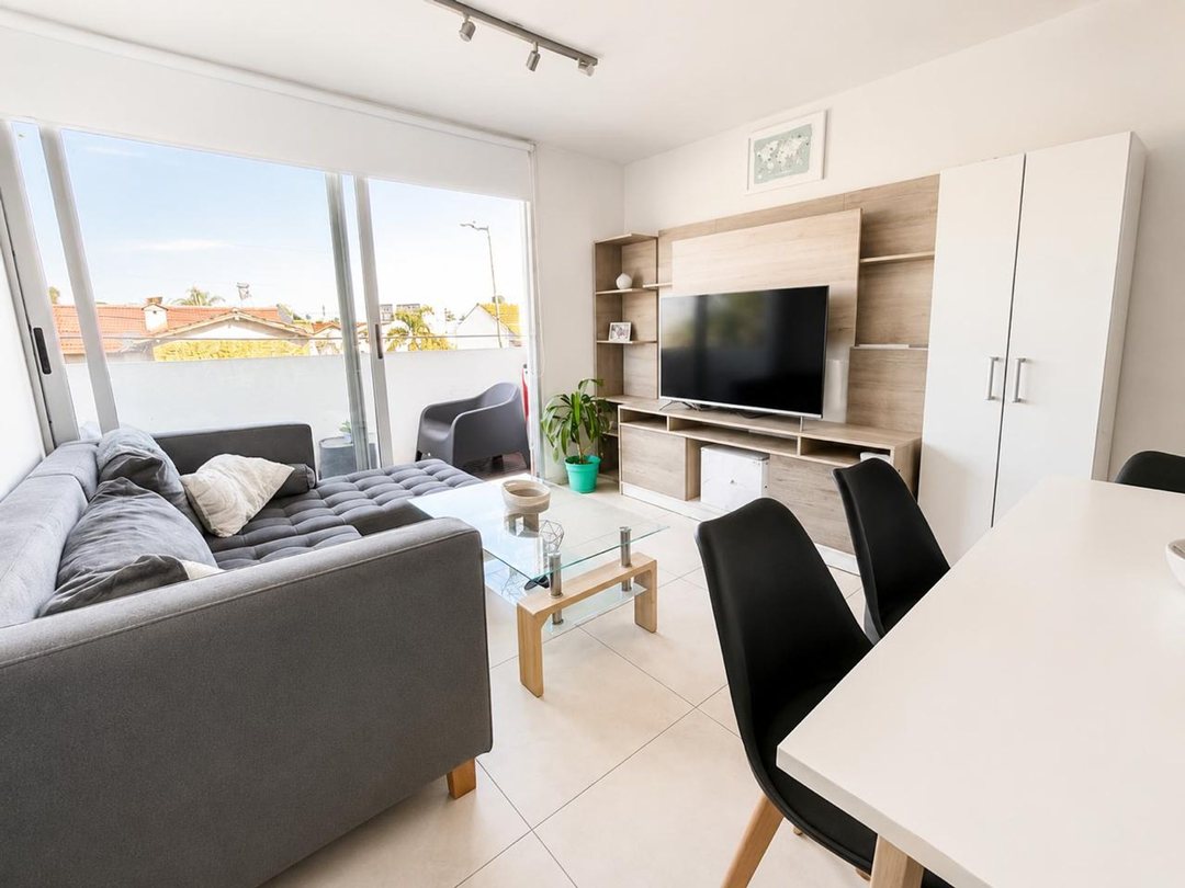 VENTA DE DEPARTAMENTO CON COCHERA HAEDO