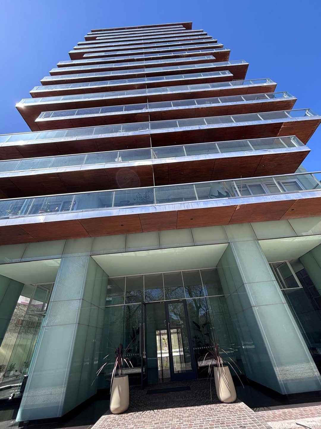 EXCEPCIONAL PENTHOUSE PISO 16