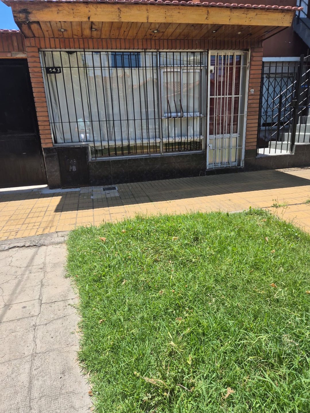 LOCAL COMERCIAL ALQUILER LOMAS DE ZAMORA ESTE