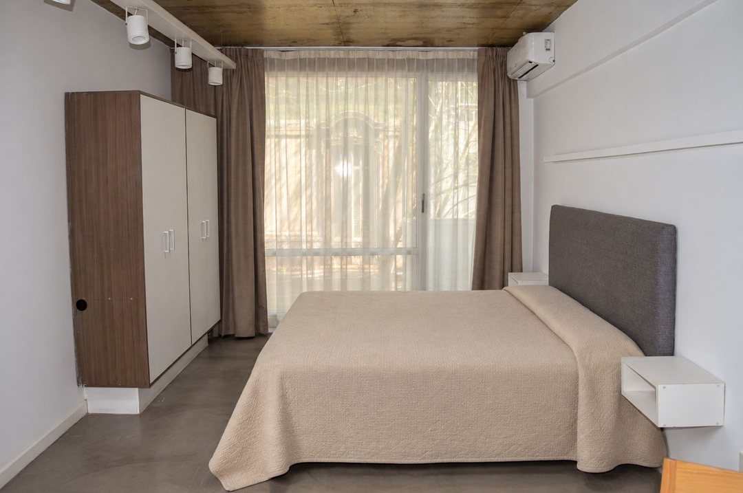 MODERNO MONOAMBIENTE AMOBLADO de 28m2 EN RECOLETA