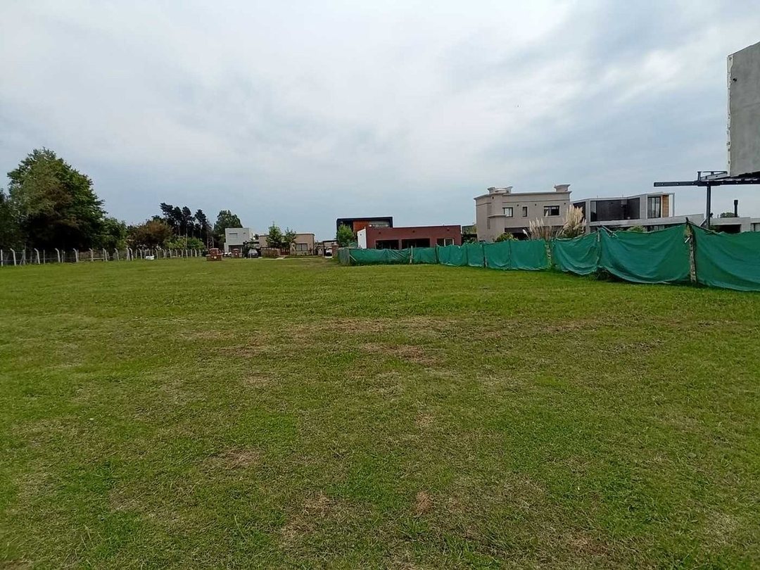 VENTA LOTE SANTA LUCIA PILAR DEL ESTE URGENTE