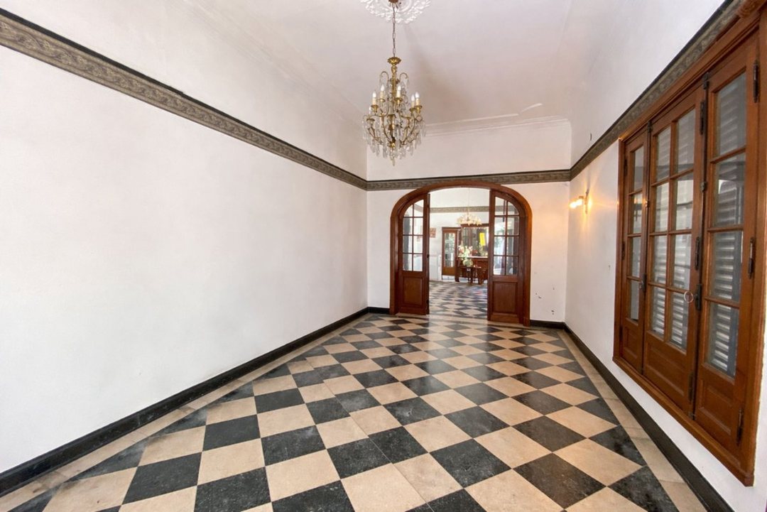 CASA VENTA C/ JARDIN Y TERRAZA COCHERAS QUINCHO