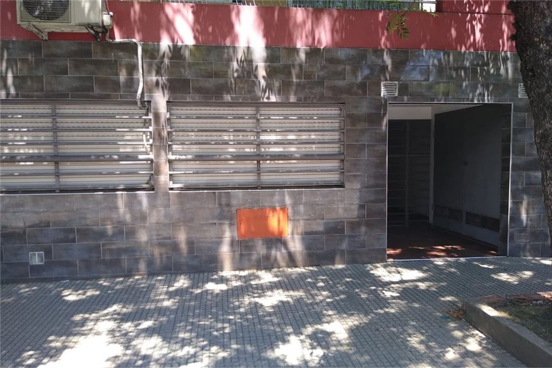Alquiler monoambiente en Boedo con balcón
