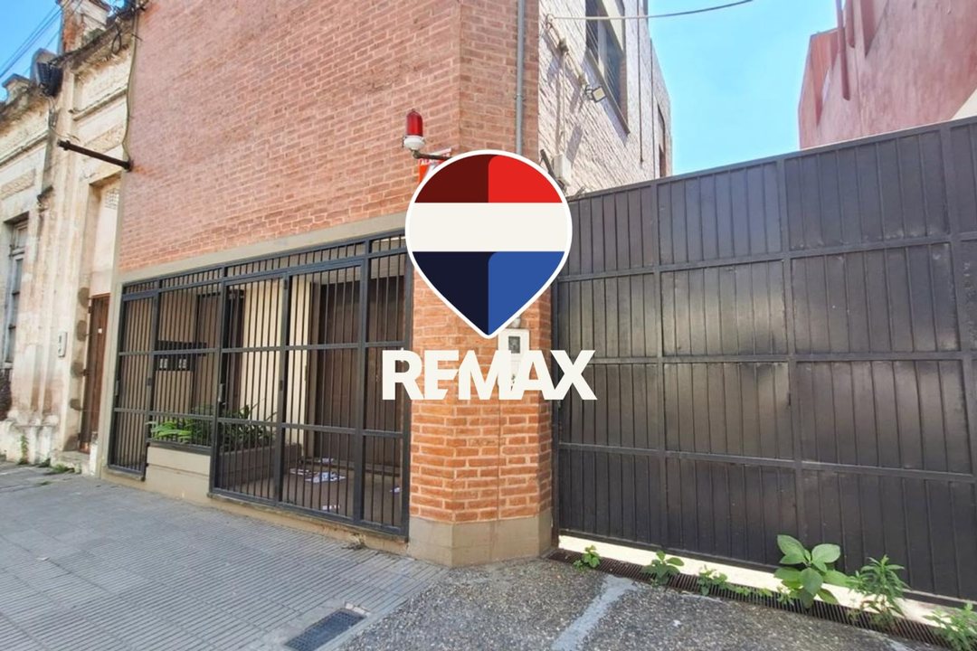 VENTA CASA DESTINO COMERCIAL BARRIO SUR SMT