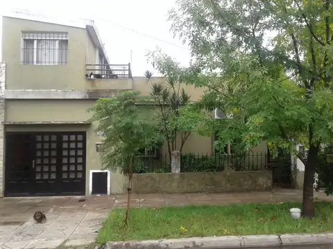Casa en Venta en Moron Sur, Moron