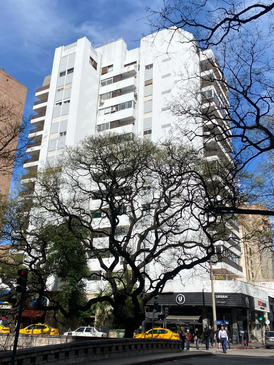 UNICO - PISO 12 - Cañada esq. 9 de Julio