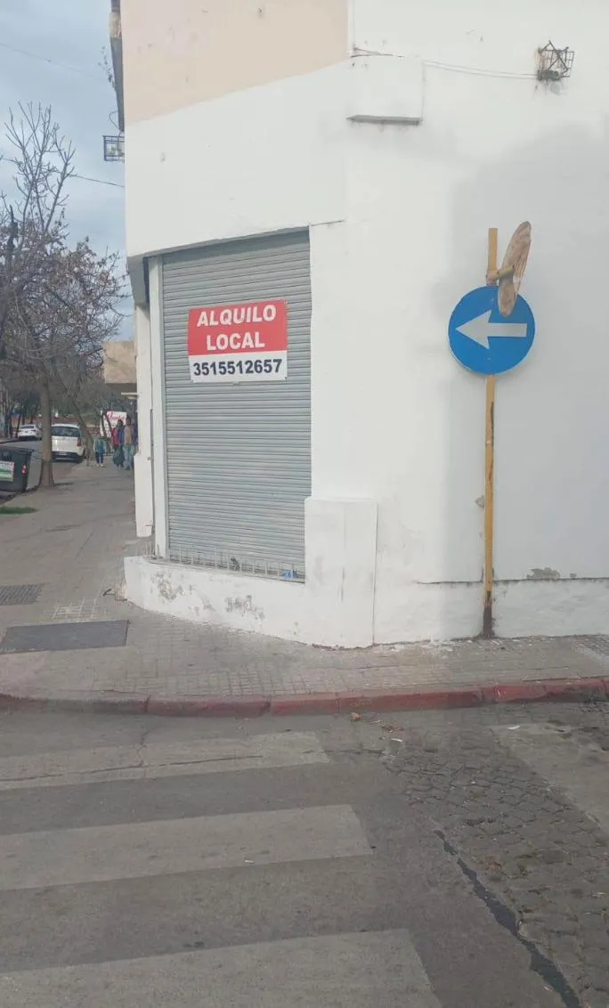 DUEÑA ALQUILA LOCAL EN EL CENTRO