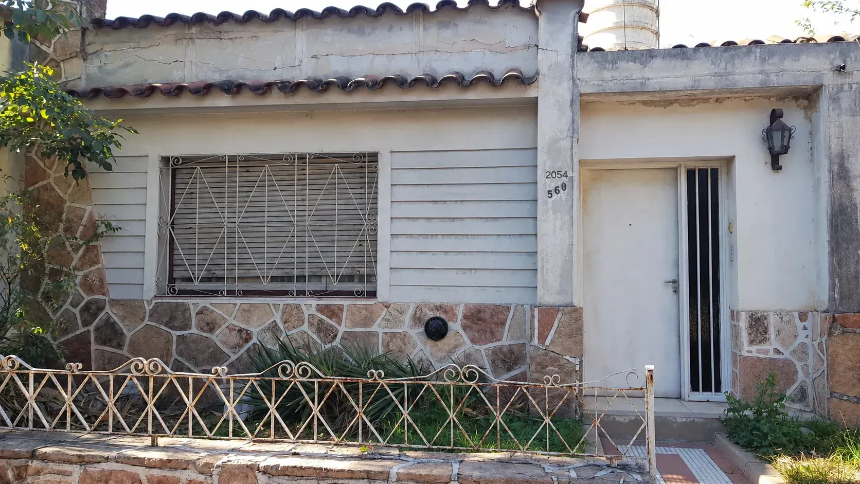 Casa en venta Villa Cabrera para RECICLAR