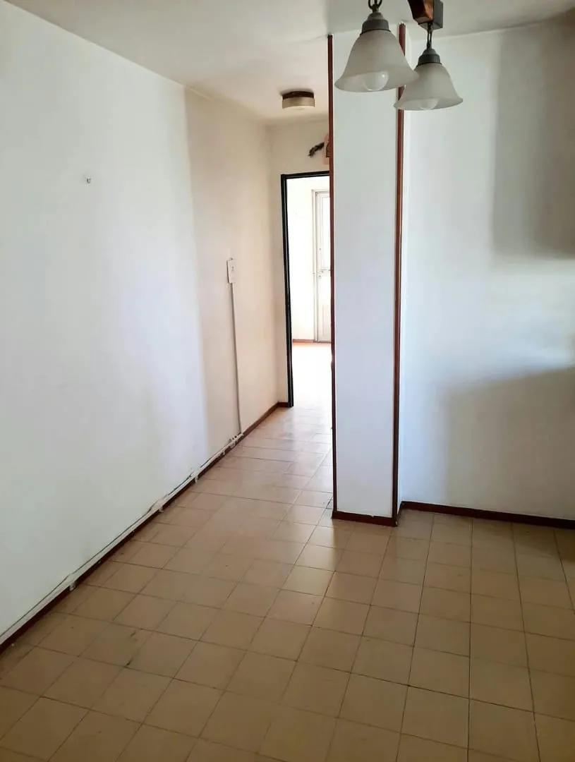 Departamento de 2 dormitorios en venta en 27 de Abril al 900