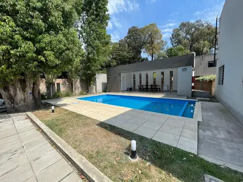 Casa en Venta en Villa Gobernador Udaondo, Partido de Ituzaingó