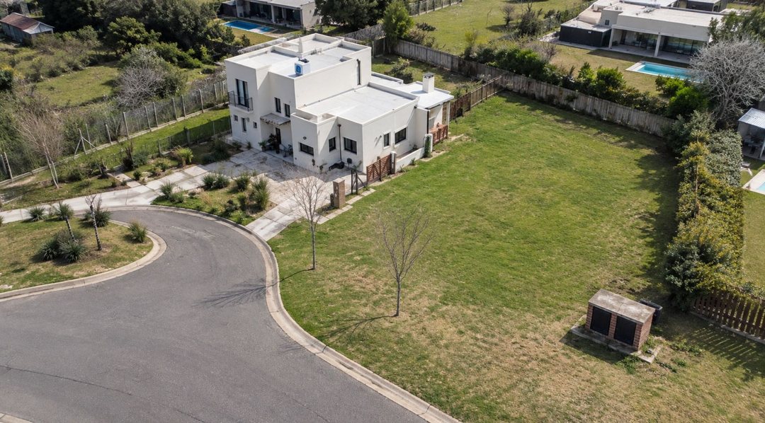 Terreno en venta, Barrio San Ramón, Pilar del Este