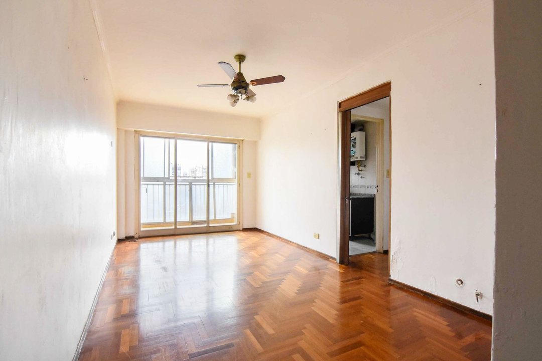 VENTA DEPTO 3 AMB C/BALCON Y COCHERA VILLA CRESPO