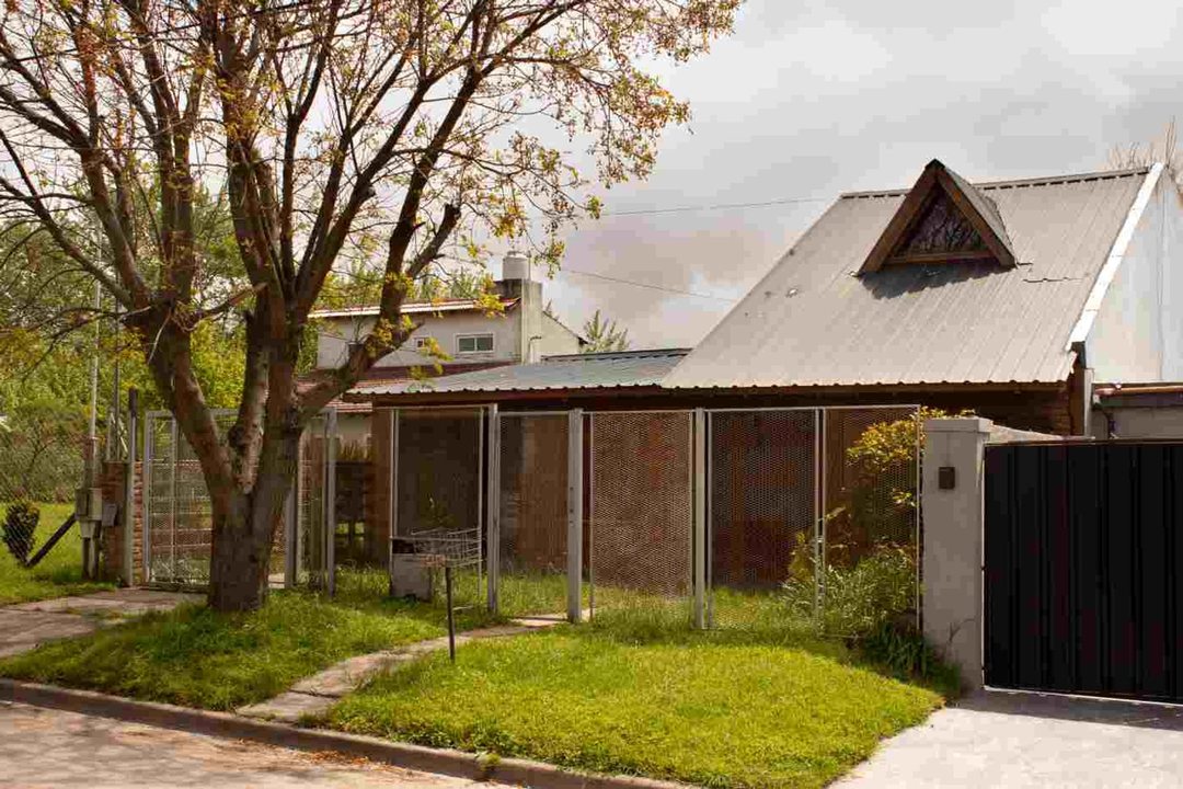 VENTA CASA DUPLEX C/PATIO Y GARAGE EN EL FARO