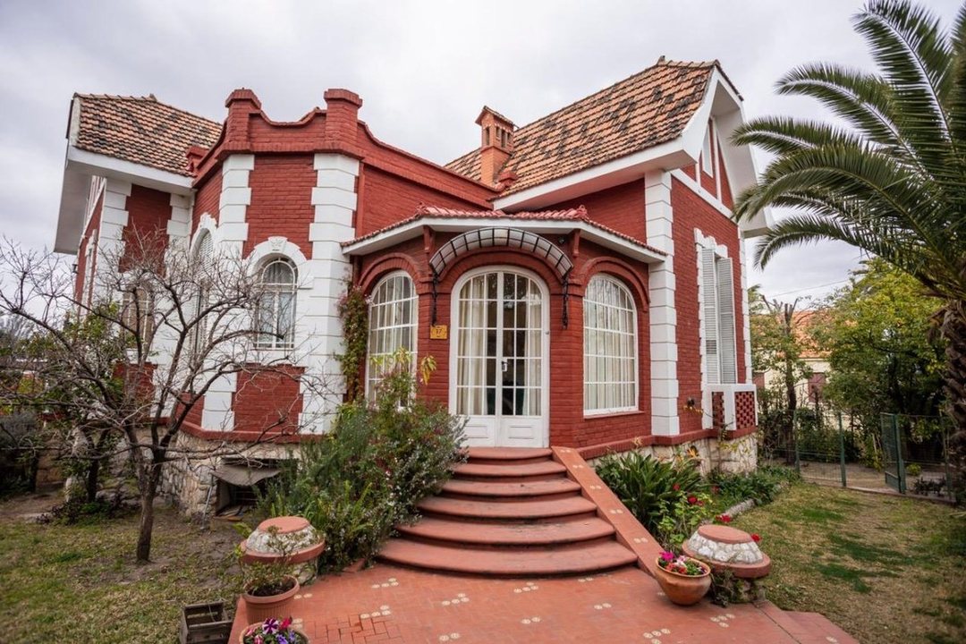 VENTA CASONA 5 DORMITORIOS ALTA GRACIA CÓRDOBA