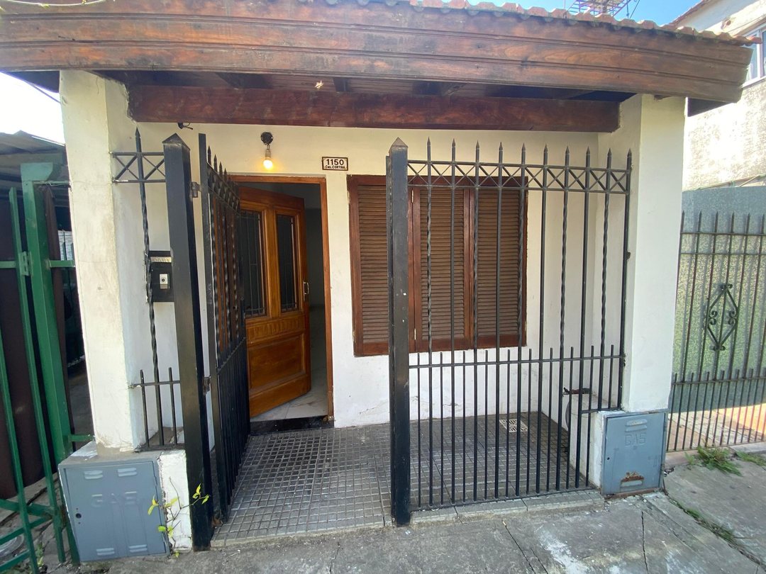 VENTA PH 3 AMBIENTES ITUZAINGO SIN EXPENSAS PATIO
