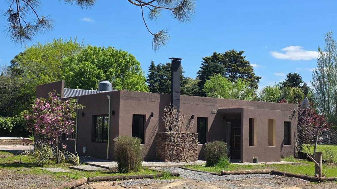 CASA QUINTA 3 AMB CON PILETA Y PARQUE APTO CREDITO